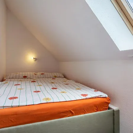 Sonnengelb - Fulgenhaus *